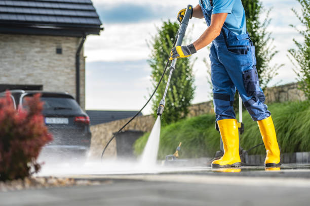 Why Choose Our Certified Pressure Washing Experts for Your Project Needs in Corsicana, TX?